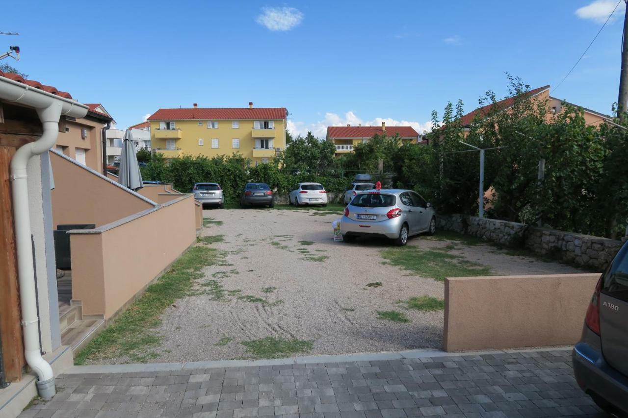 Family Apartment Baška Exteriör bild