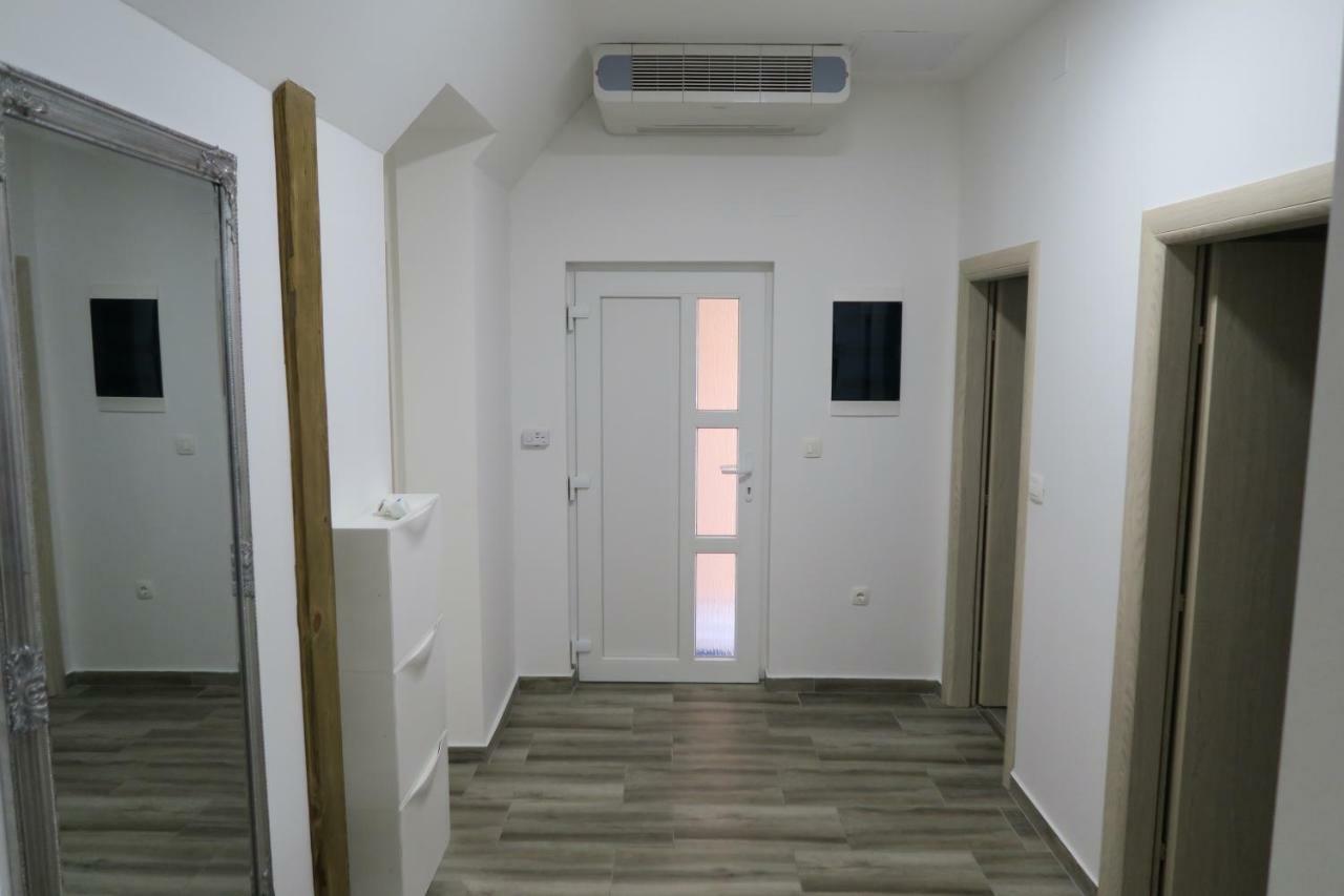 Family Apartment Baška Exteriör bild