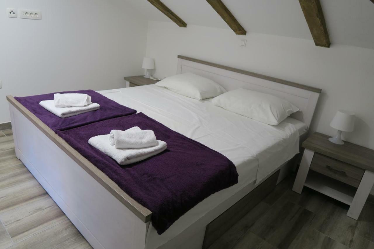 Family Apartment Baška Exteriör bild