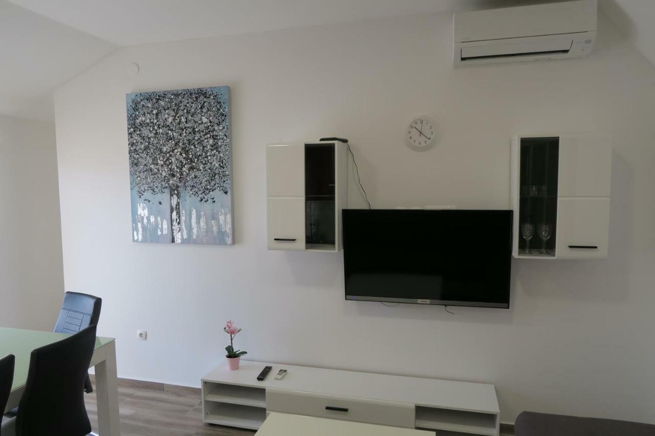 Family Apartment Baška Exteriör bild