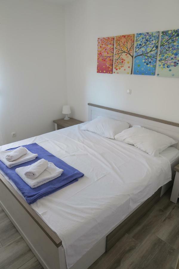 Family Apartment Baška Exteriör bild