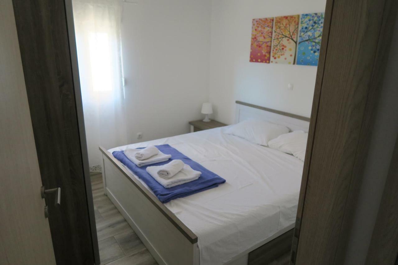 Family Apartment Baška Exteriör bild
