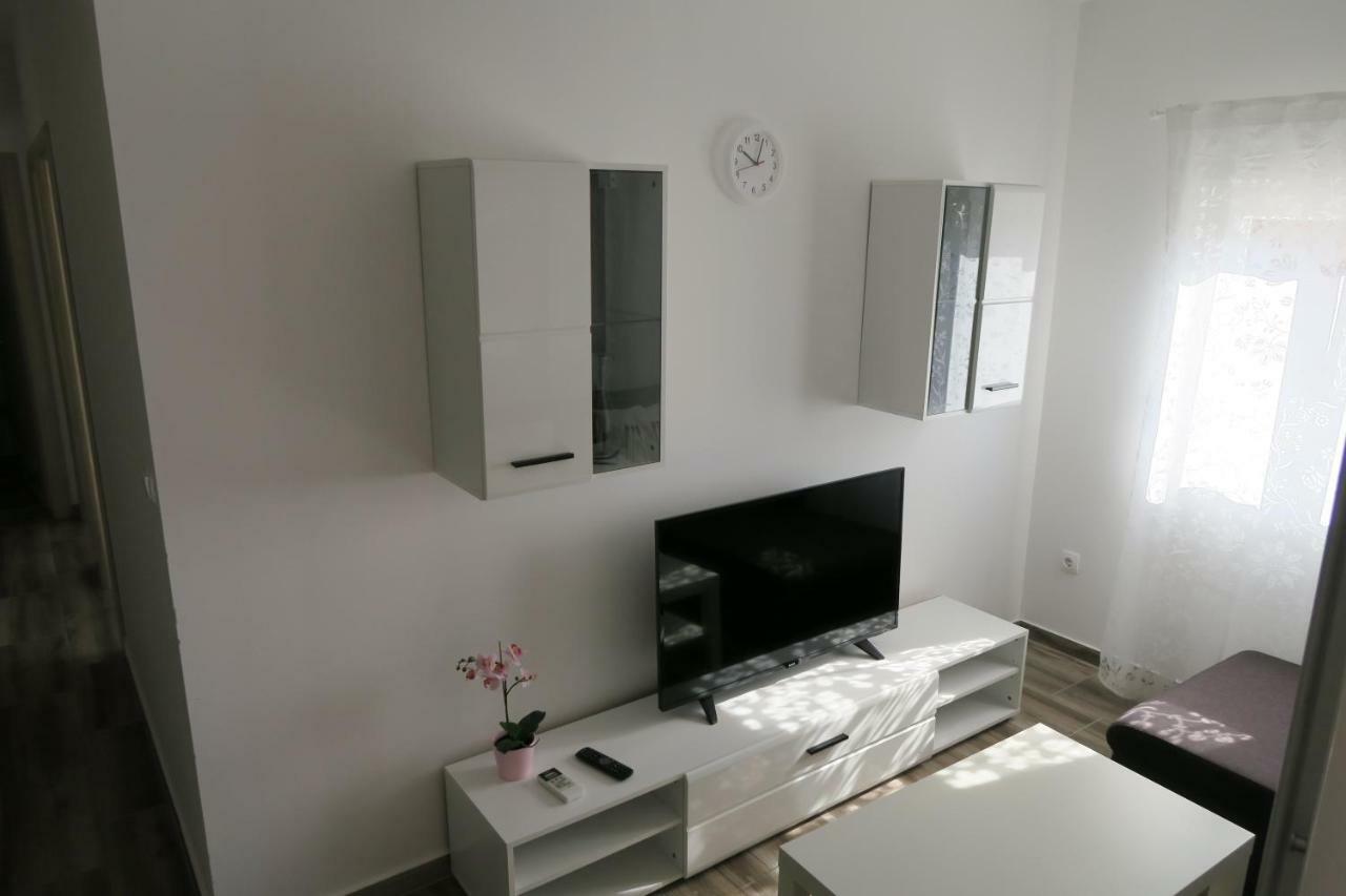 Family Apartment Baška Exteriör bild